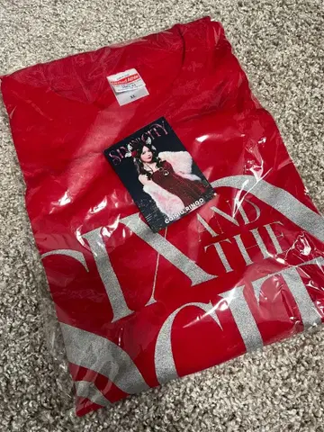 반몬 SIXANDTHECITY 코이시오 사과 T셔츠