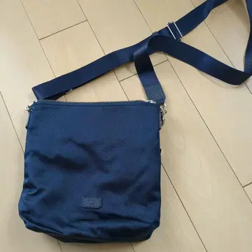 Ibiza 이비사 미니백 네이비