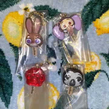 주토피아 아이스캔디 참 가챠가챠 2개 세트