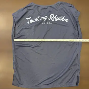 Trust my Rhythm GFITCA 티셔츠