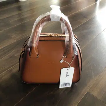 언그리드 숄더백