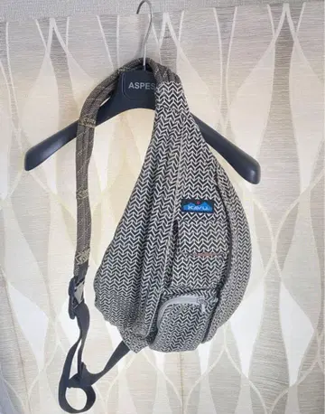 KAVU 카부 로프백 y2k 슬링백 아웃도어