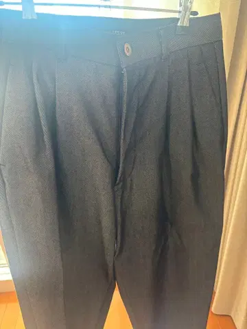 LES SIX 다크 그레이 슬랙스