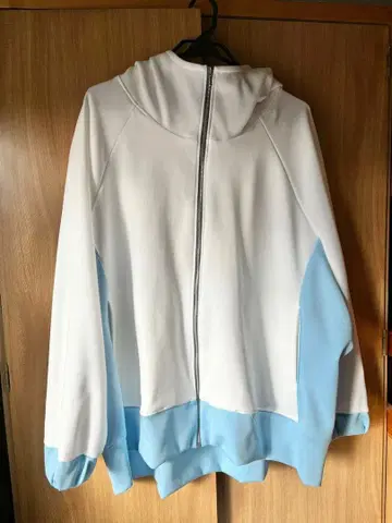 maonosuke 하이넥 후드 지퍼 후드티 메인 화이트 x 스카이블루