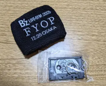 B'z FYOP 가챠 리스트 밴드 & 카세트 참 12/20 오사카