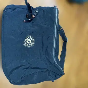 Kipling 네이비 숄더백 고릴라 참