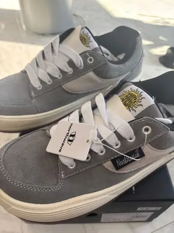 Northwave 그레이 스웨이드 스니커즈