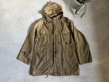 빈티지 카키 밀리터리 자켓 미국 USA 구제 의류