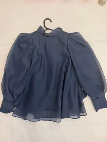 SNIDEL 오간 시스루 블라우스