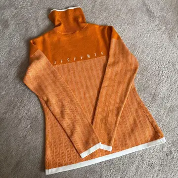 데상트 니트 L 오렌지 미사용