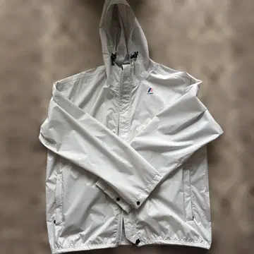 투모로우랜드 별주 k way 레인 자켓 M 사이즈