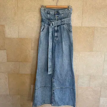 FRAY I.D 하이웨스트 벨트 포함 라이트 블루 데님