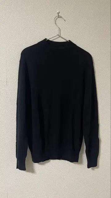 유니클로 캐시미어 100% 모크넥 니트 스웨터 블랙 L