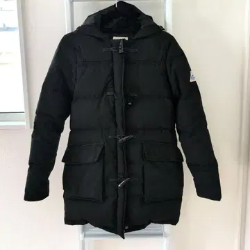 Cape Heights 블랙 다운 자켓