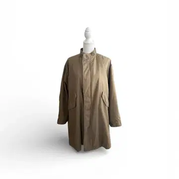 컨디션 최상 나노 유니버스 THINDOWN 모즈 코트