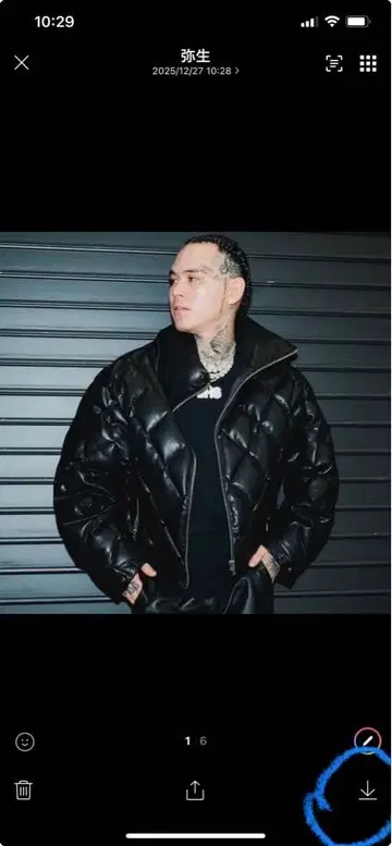 블랙 퀼팅 다운 자켓