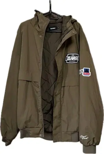 새상품급! XLARGE 후드 부착 자켓 XL