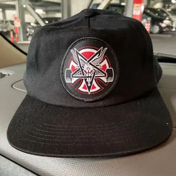 INDEPENDENT xTHRASHER 심볼 자수 패치 캡