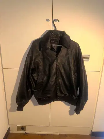 NIKO AND - 블랙 가죽 자켓