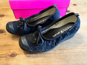 키사 스포츠 블랙 레이스 스니커즈 23.5