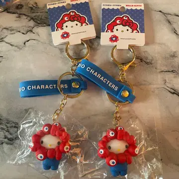 오사카 만박 키티 미야쿠미야쿠 콜라보 키링 2개 세트