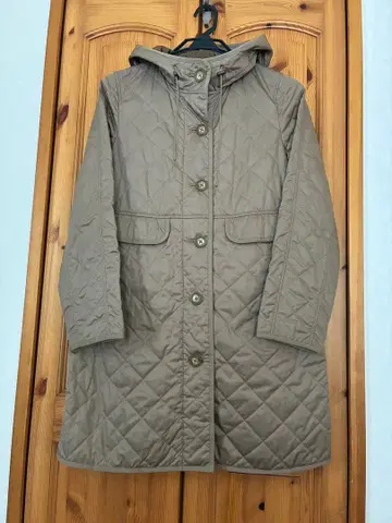 매킨토시 필로소피 38 베이지 퀼팅 코트