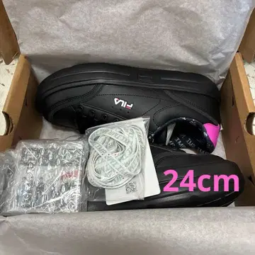 [키링 포함] FILA x IMP. 콜라보 스니커즈 블랙 24cm