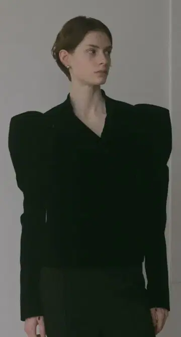 (새상품) HER 벨로아 파워 숄더