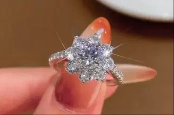 모이사나이트 플라워 반지