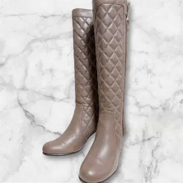 25 새상품급 Cervelly 여성용 롱 부츠 베이지 36 사이즈