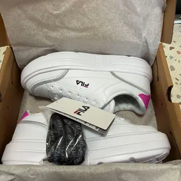 FILA x IMP. 콜라보 스니커즈 화이트 24cm