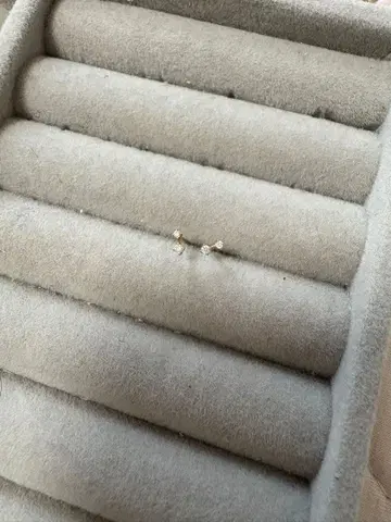 쥬에테 다이아몬드 귀걸이