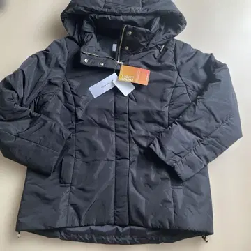 새상품 GLOBAL WORK LIGHT WARM 아우터 블랙