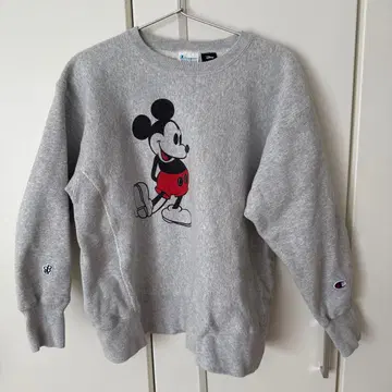 Champion 미키마우스 맨투맨 S