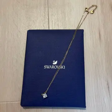스와로브스키 Swarovski Attract 목걸이 크로스 포함