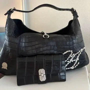 ADMJ 크로커다일 원숄더백 증정 포함