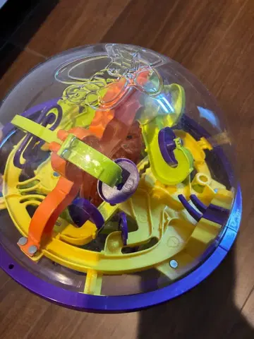 미로 게임 볼형 퍼플렉서스