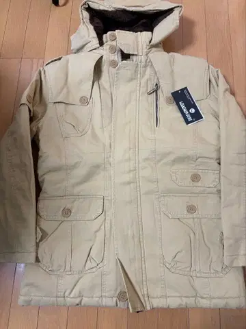 새상품 미사용 LEAGHWIN L 사이즈 자켓