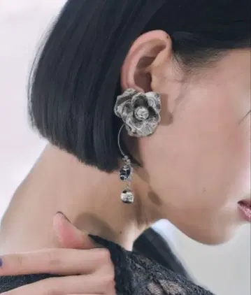 HARE 플라워 귀찌