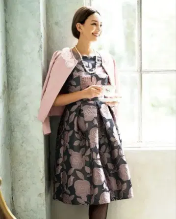 카탈로그 게재 완판템 M'S GRACY 꽃무늬 자수 긴팔 원피스 40