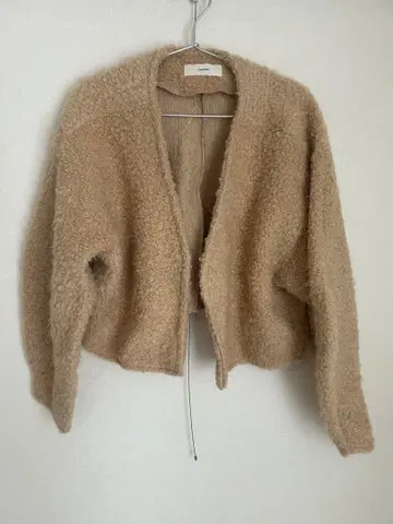 OHOTORO 베이지 가디건