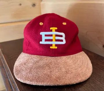 ebbets field 에베츠필드 아이비 블랙 캡