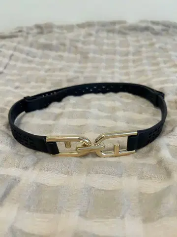 [ 새상품급 ] FURLA 블랙 가죽 벨트