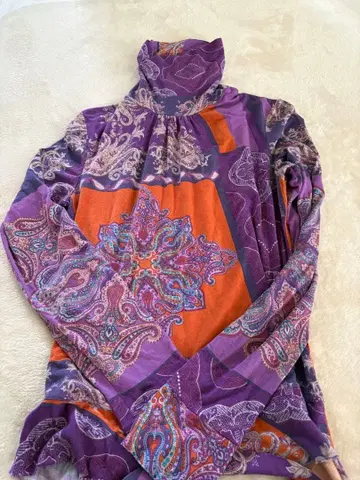 ETRO 페이즐리 무늬 긴팔 상의 40 연말 가격 인하