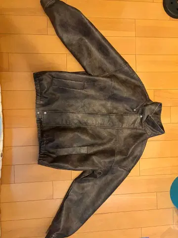 후즈 후 갤러리 다크 브라운 가죽 자켓