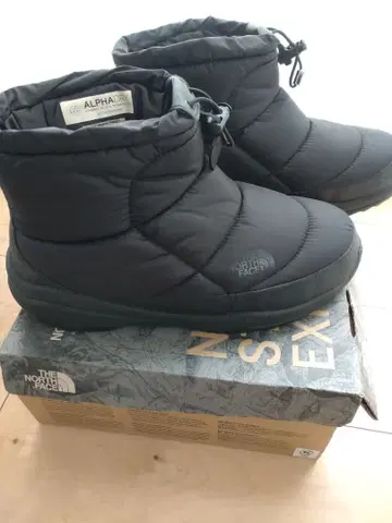 THE NORTH FACE 눕시 부츠 숏