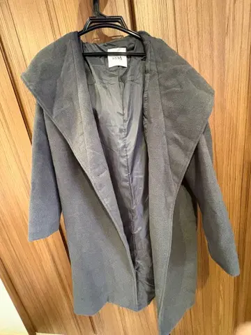 그레이 후드 부착 롱 코트 체스터 코트 GYDA