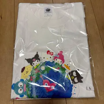 L 사이즈 화이트 EXPO2027 산리오 뚱뚱 뚱뚱 T셔츠 집합