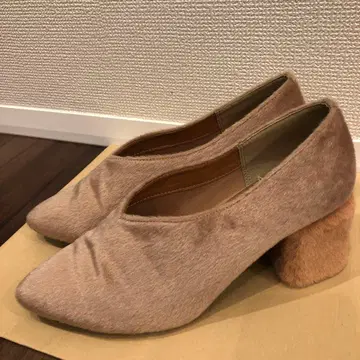 올리브 데 올리브 펌프스 베이지