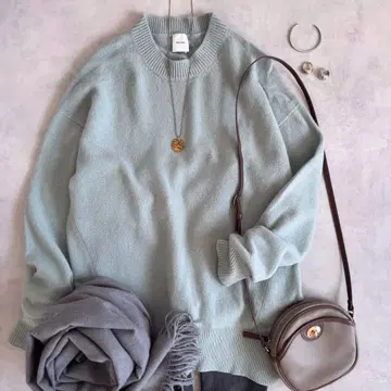 새상품급 Spick&Span 캐시미어 울 크루넥 풀오버 일본제